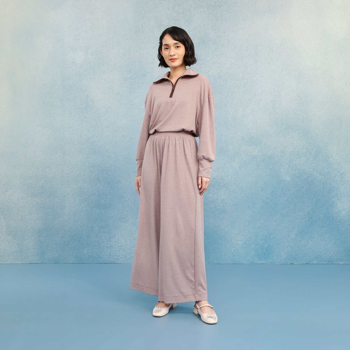 Gana Taupe Pants - Celana Knit Silluet Lurus Karet Pinggang | HijabChic