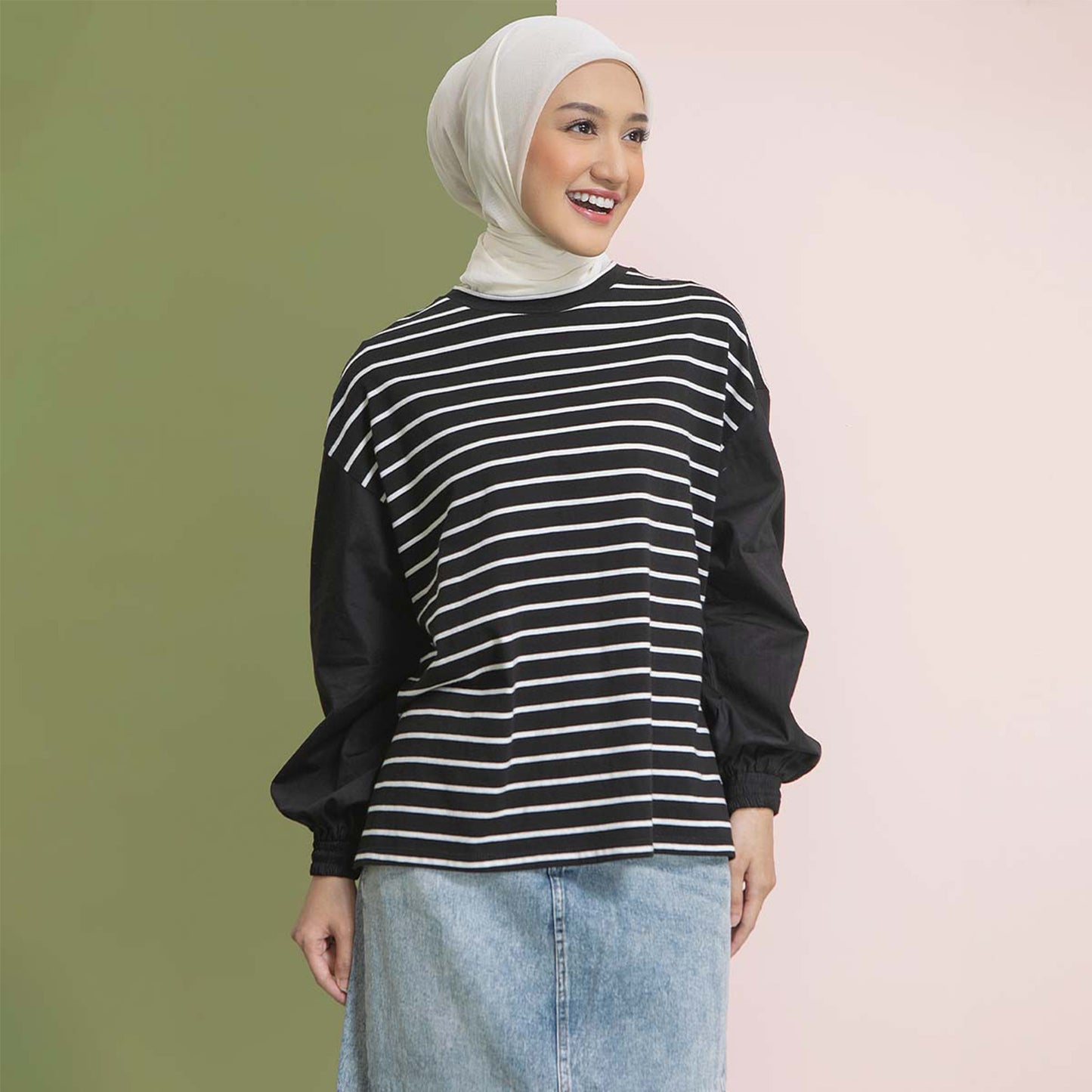 Akanni Black Stripe Top -  Kaos Combed Garis Lengan Balon