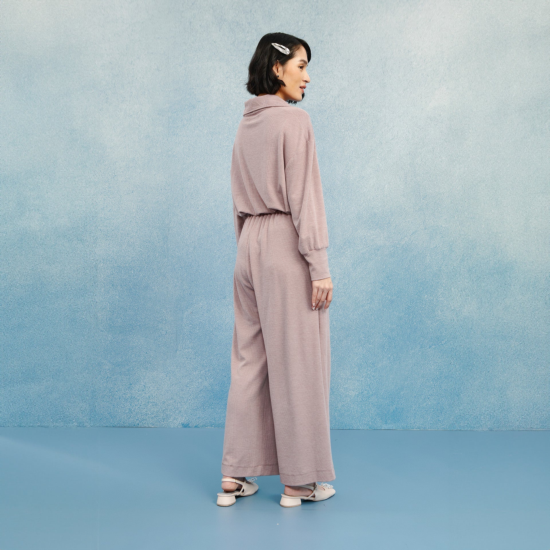 Gana Taupe Pants - Celana Knit Silluet Lurus Karet Pinggang | HijabChic