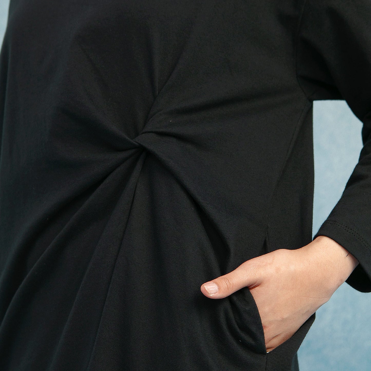 Wily Black Tunic - Tunik Polos Cotton Combed | HijabChic