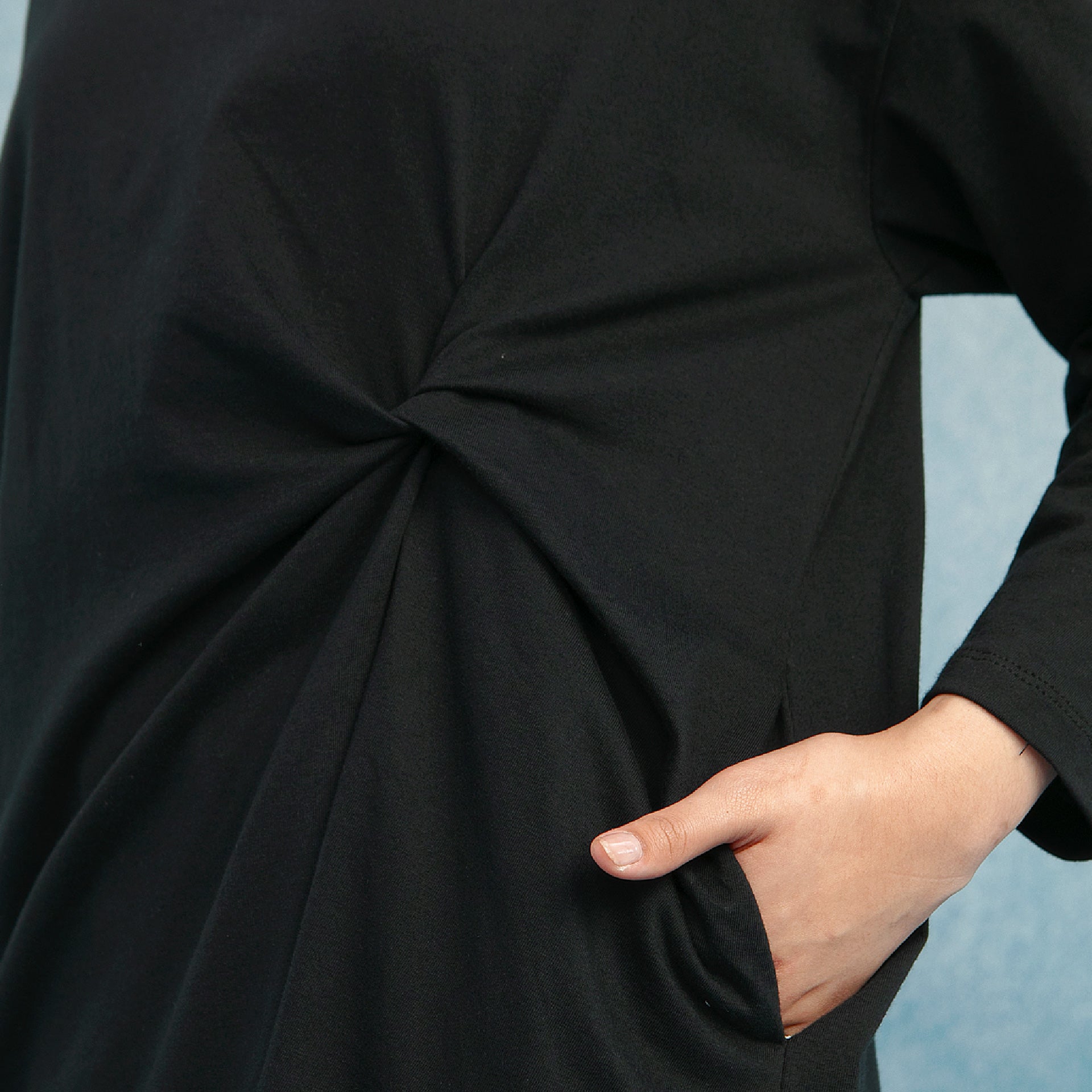 Wily Black Tunic - Tunik Polos Cotton Combed | HijabChic