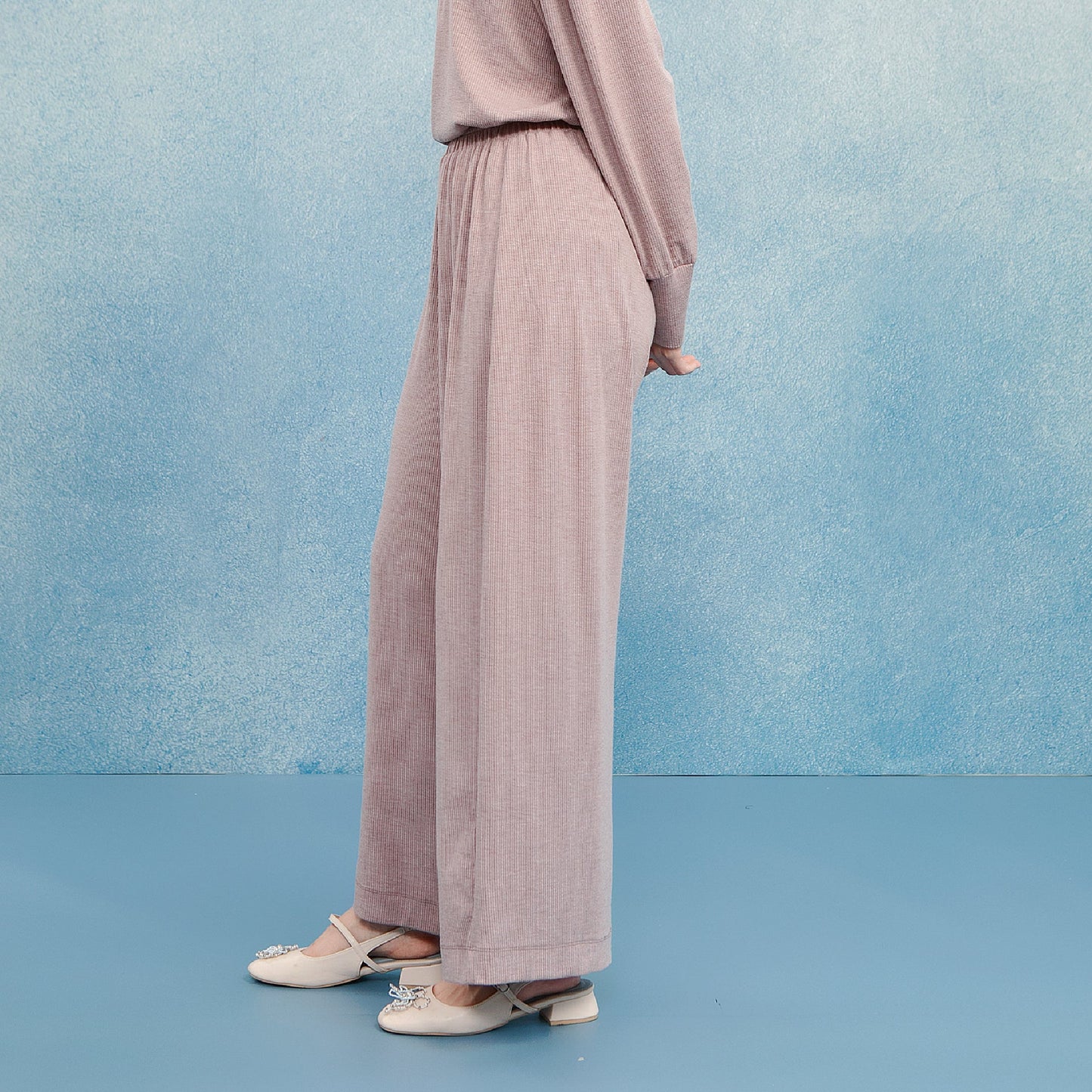Gana Taupe Pants - Celana Knit Silluet Lurus Karet Pinggang | HijabChic