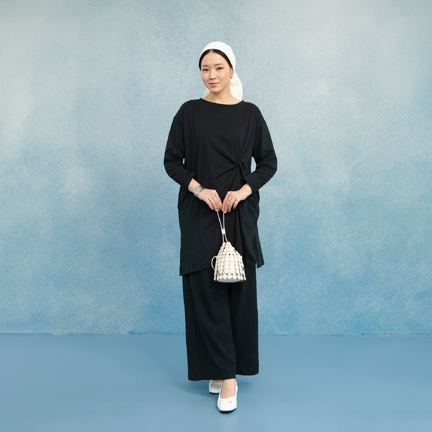 Wily Black Tunic - Tunik Polos Cotton Combed | HijabChic
