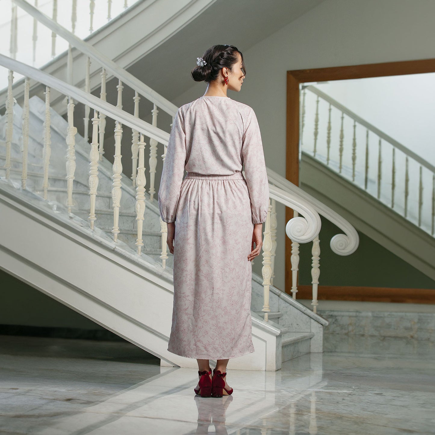 Puspa Pink Skirt - Rok Katun Motif Bunga Silluet Lurus