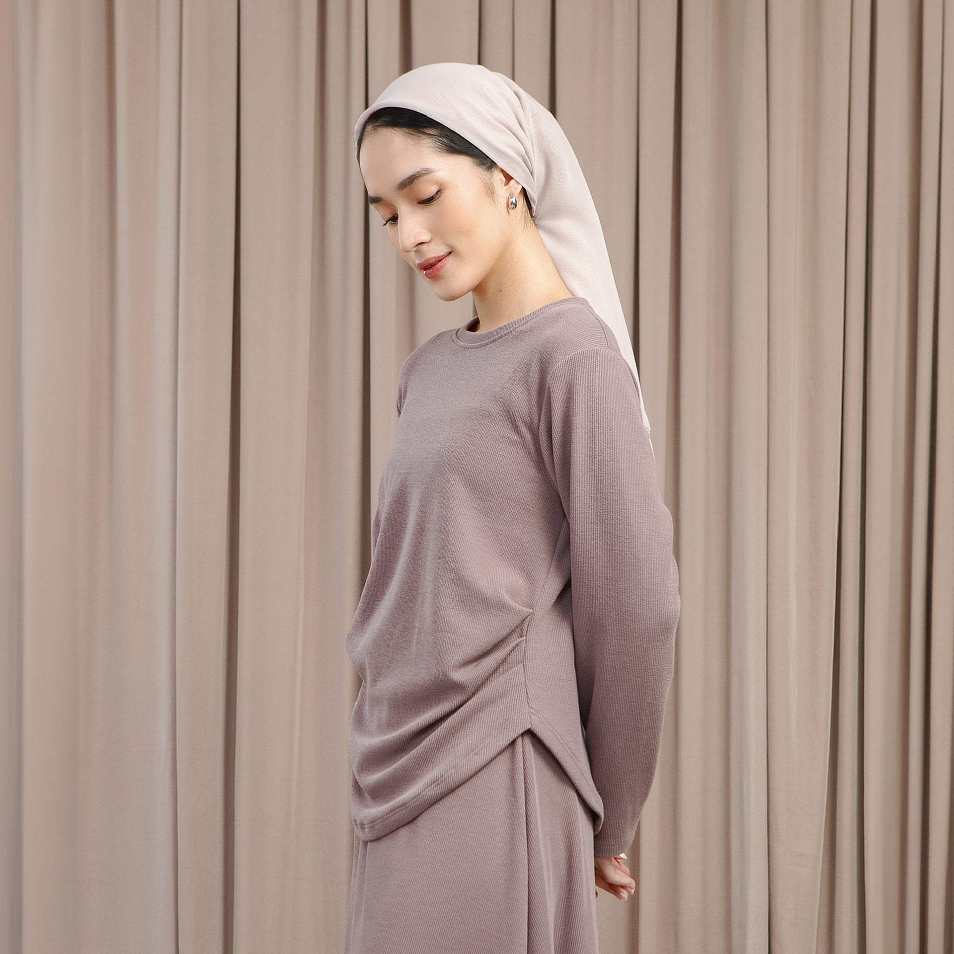 Luna Top - Atasan Knit Pinggang Karet Bervolume | HijabChic