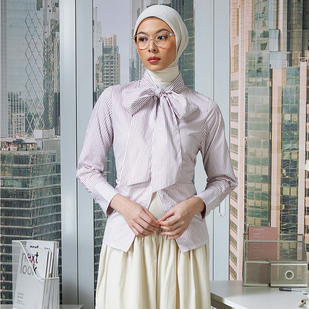 Celva Top - Kemeja Stripe Cotton Kerah Tali