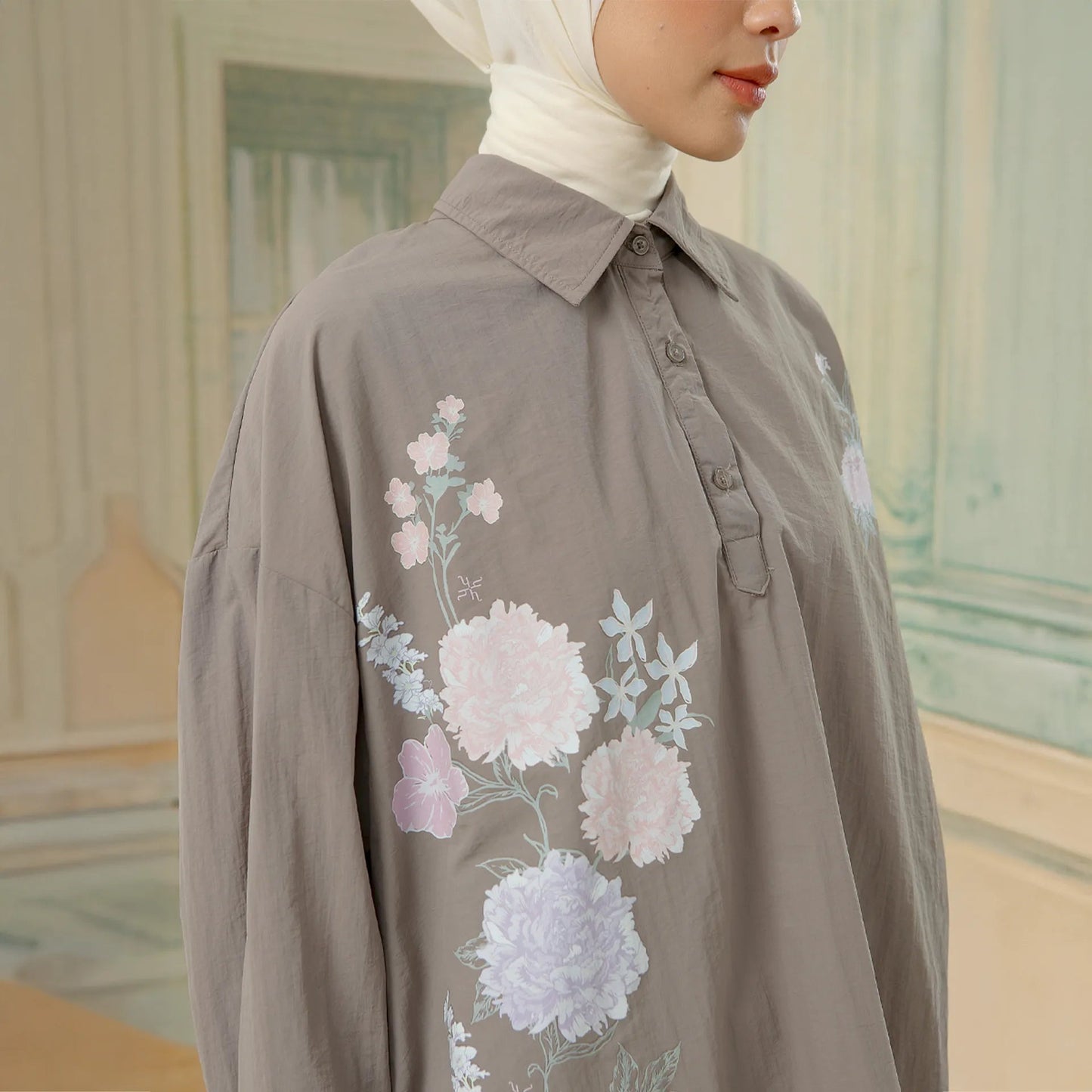 Alera Top - Kemeja Parachute Sablon Bunga | HijabChic