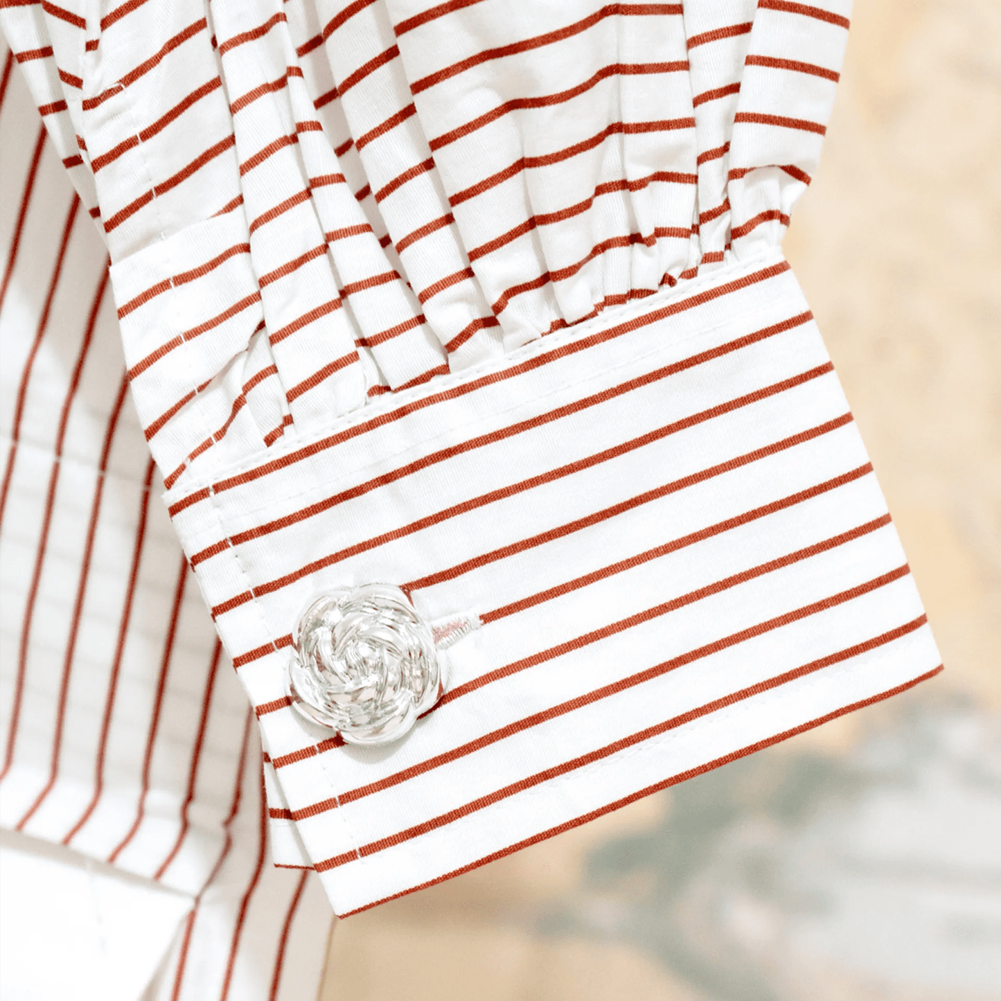 Larra Top - Kemeja Katun Stripe Oversize | HijabChic
