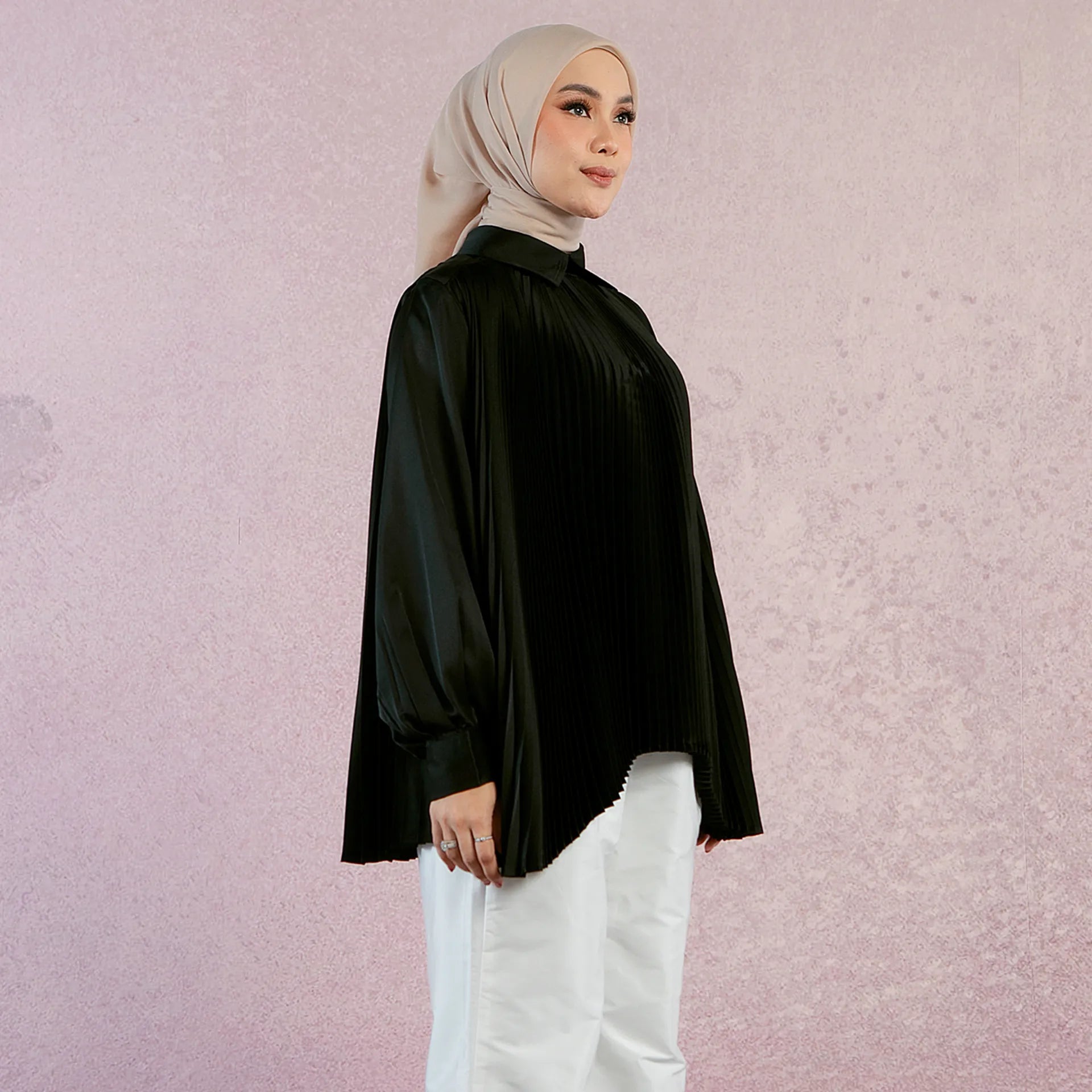 Nara Pleats Top (HijabChic x Tiqasya) | HijabChic