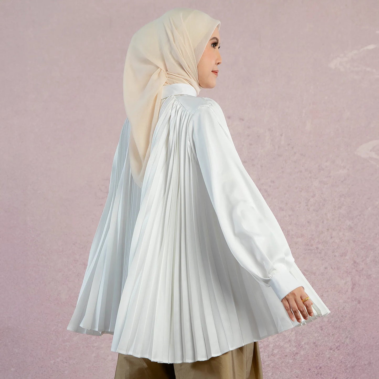 Nara Pleats Top (HijabChic x Tiqasya) | HijabChic