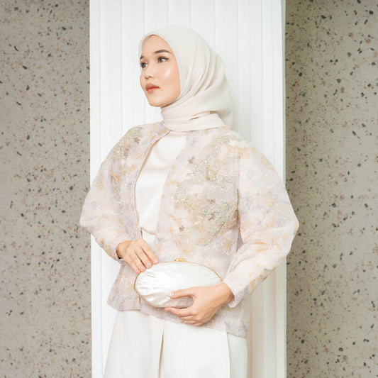 Lacey Gold Outer