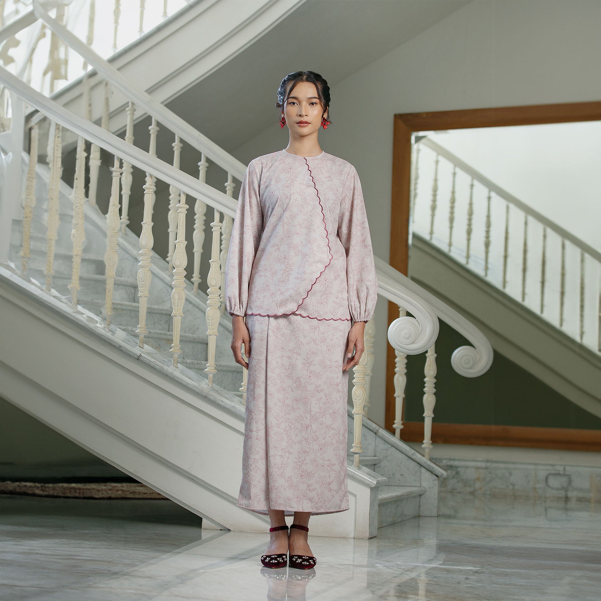 Ranum Pink Top - Baju Katun Motif Bunga Bordir