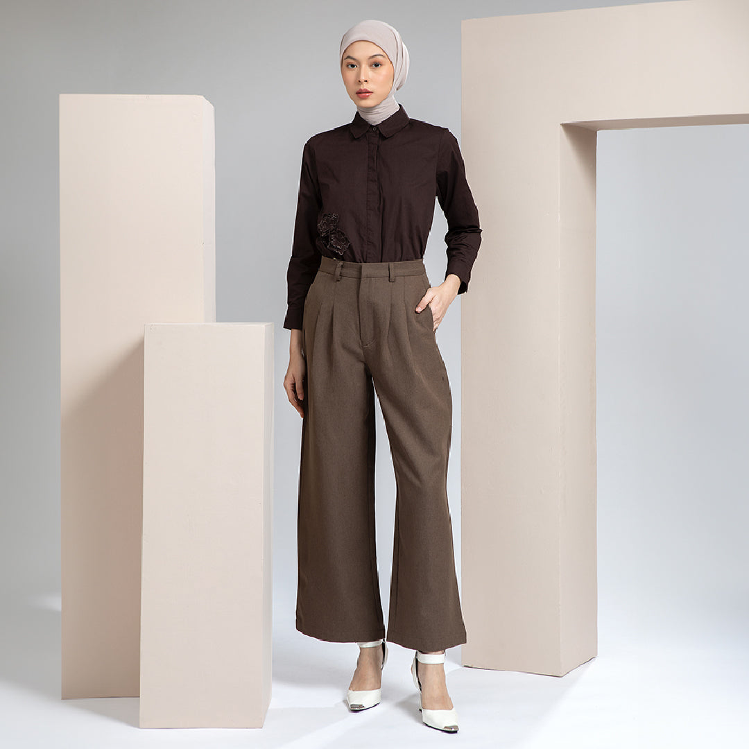 Bundling Valli Cream Top + Velora Brown Pants