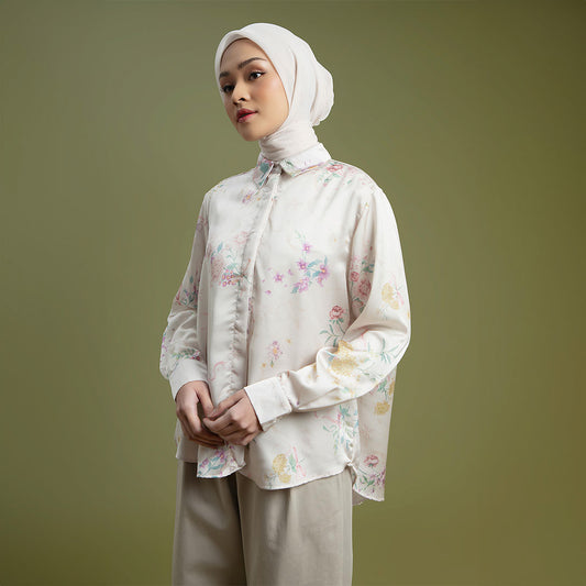 Liliana Top - Kemeja Motif Bunga Elegan