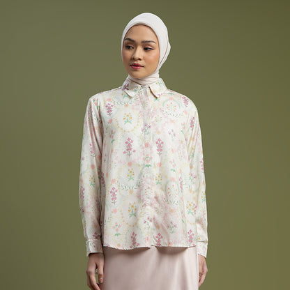 Liliana Top - Kemeja Motif Bunga Elegan