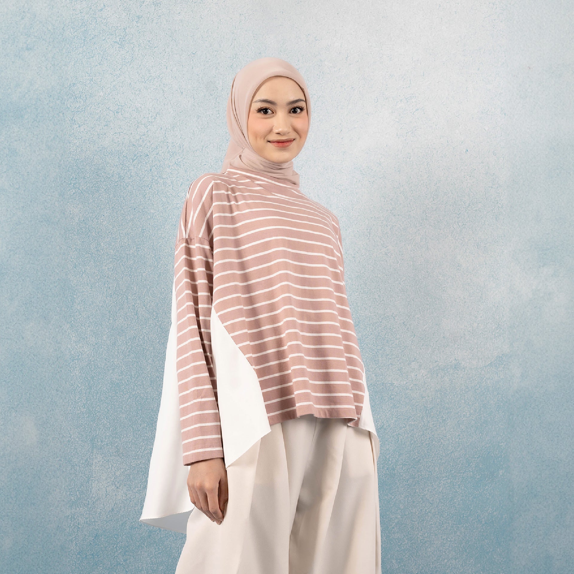 Athaya Top - Baju Kaos Stripe Daily Katun | HijabChic