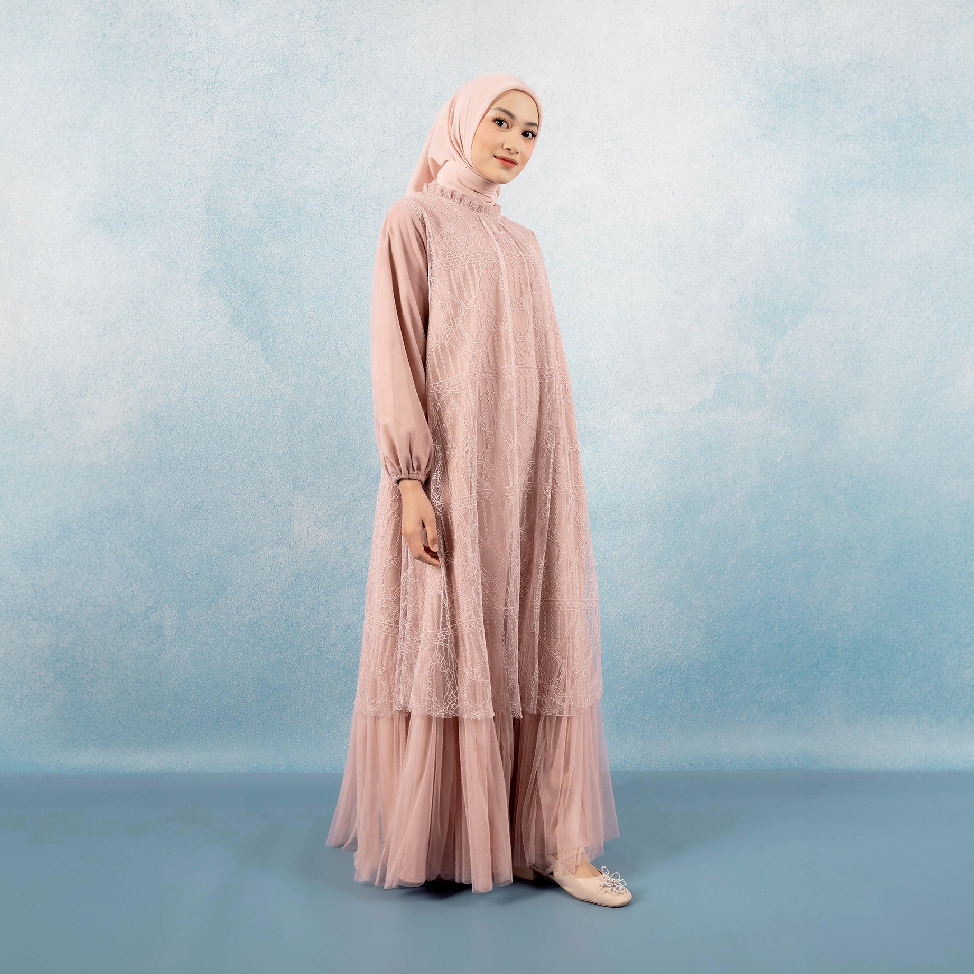 Syahira Pink Nude Dress