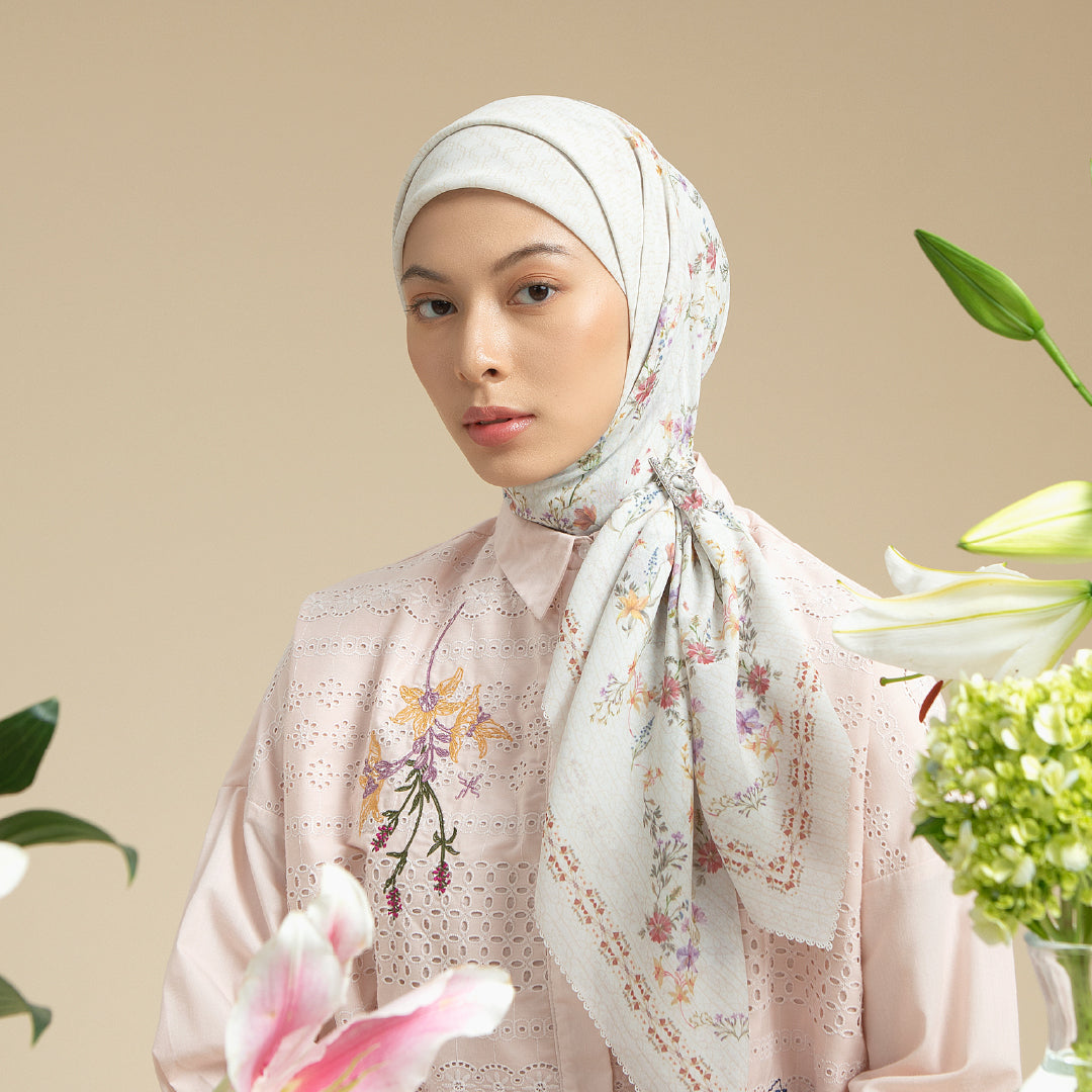Alaya Scarf