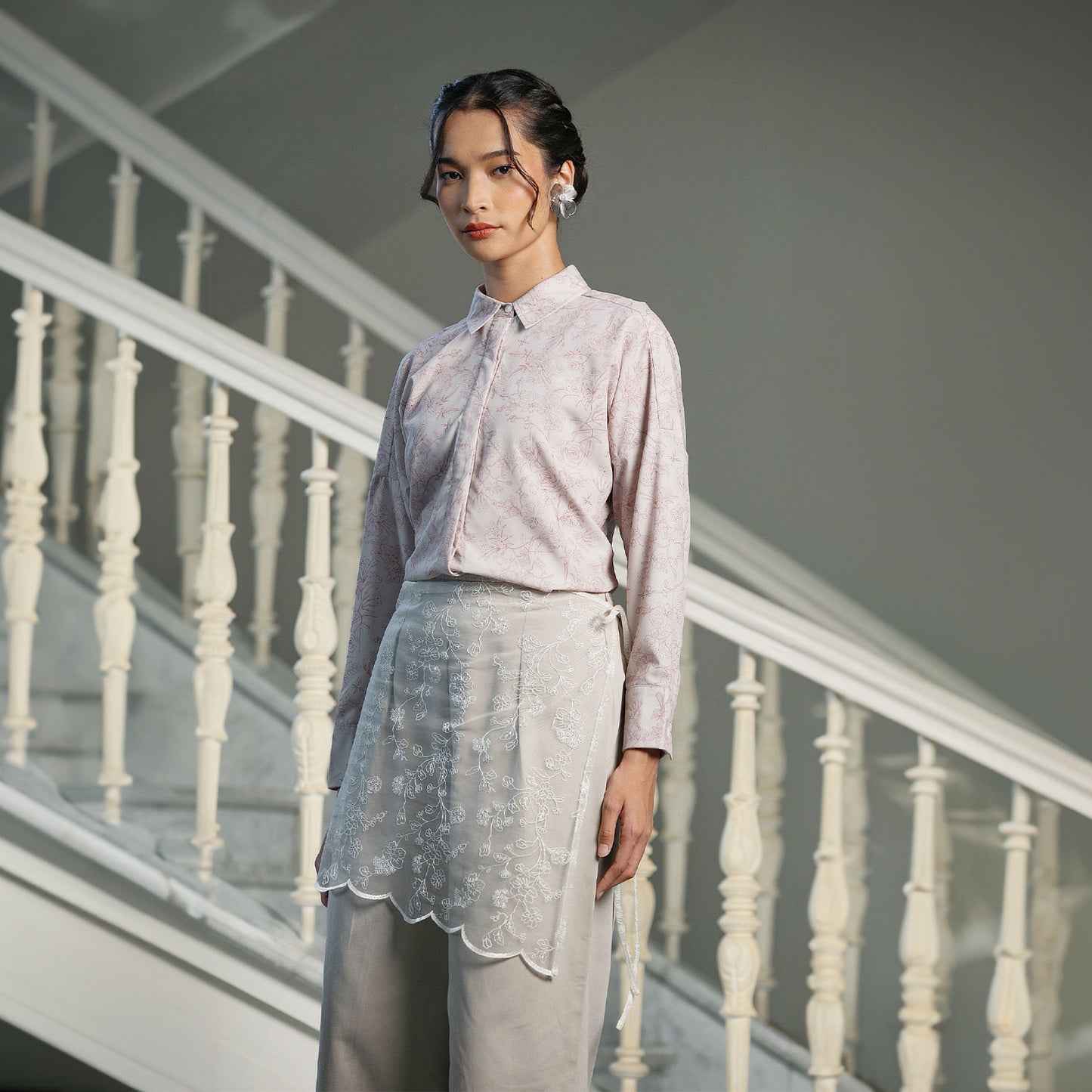 Magani Stone Grey Pants - Celana Lurus Lace Apron