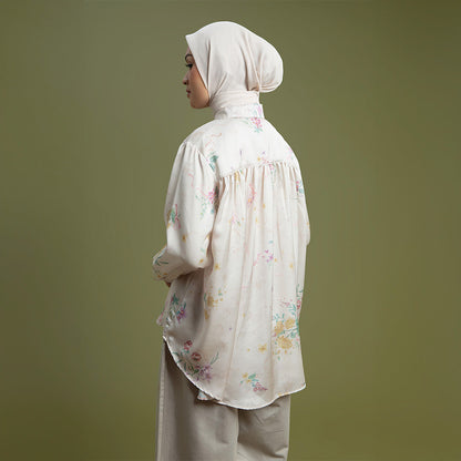 Liliana Top - Kemeja Motif Bunga Elegan