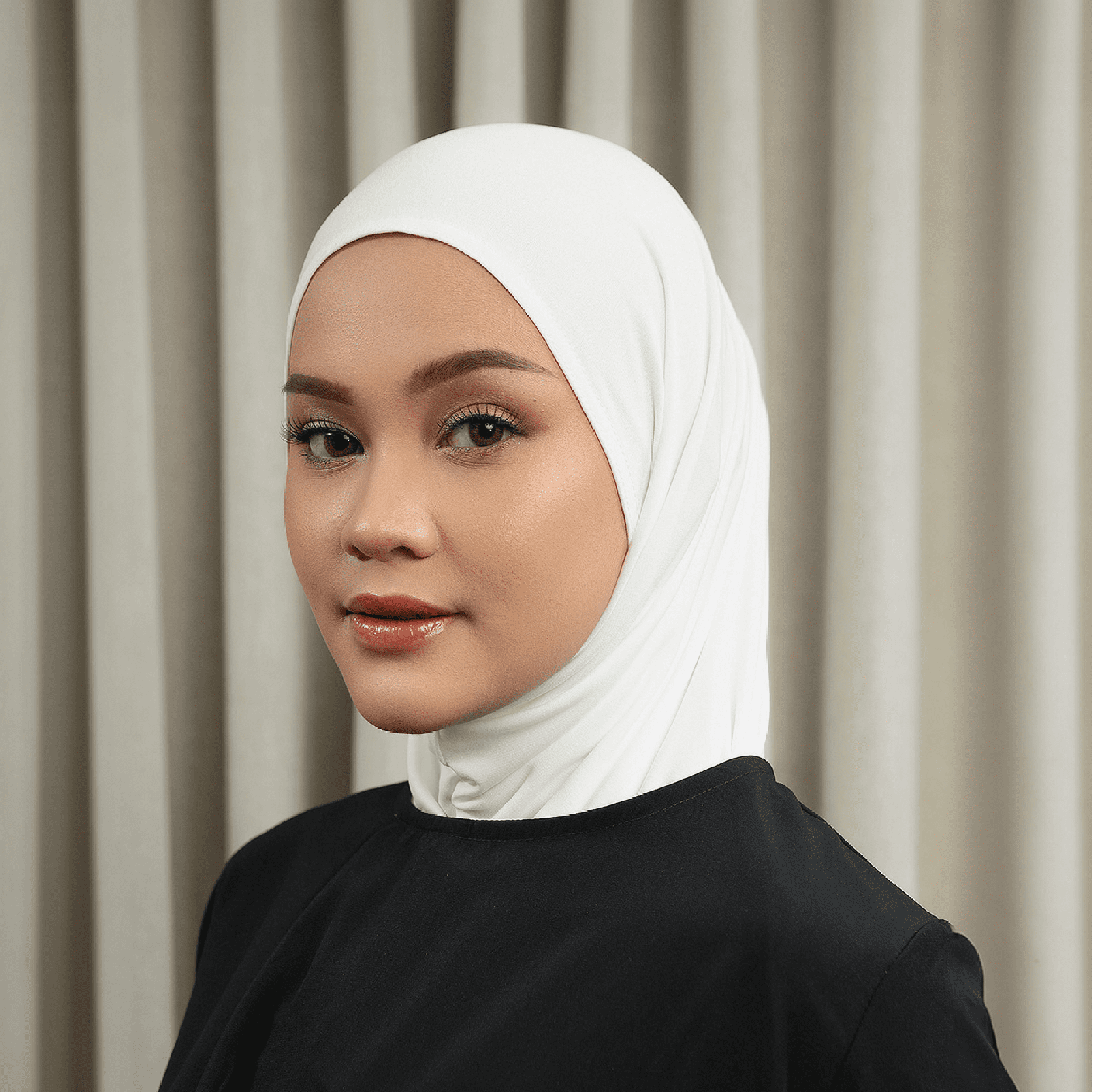 Linea Scarf (HijabChic x Nabillasyal) - Hijab Instant Jersey Simple | HijabChic