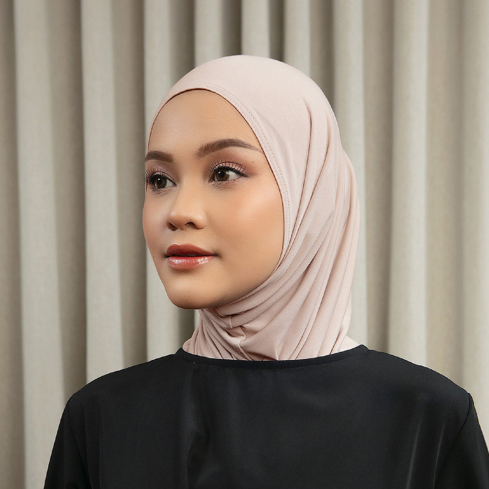 Linea Scarf (HijabChic x Nabillasyal) - Hijab Instant Jersey Simple | HijabChic