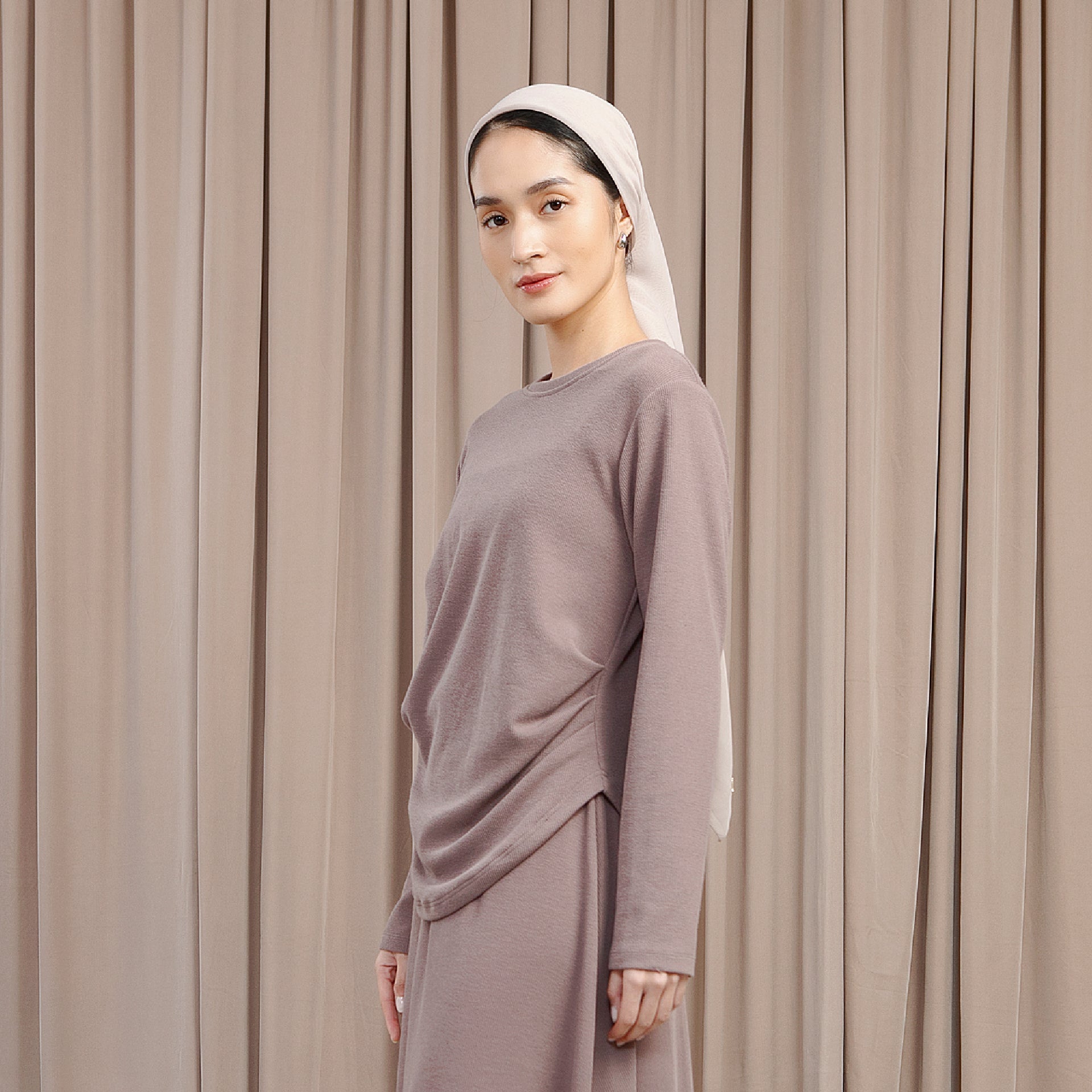 Luna Top - Atasan Knit Pinggang Karet Bervolume | HijabChic