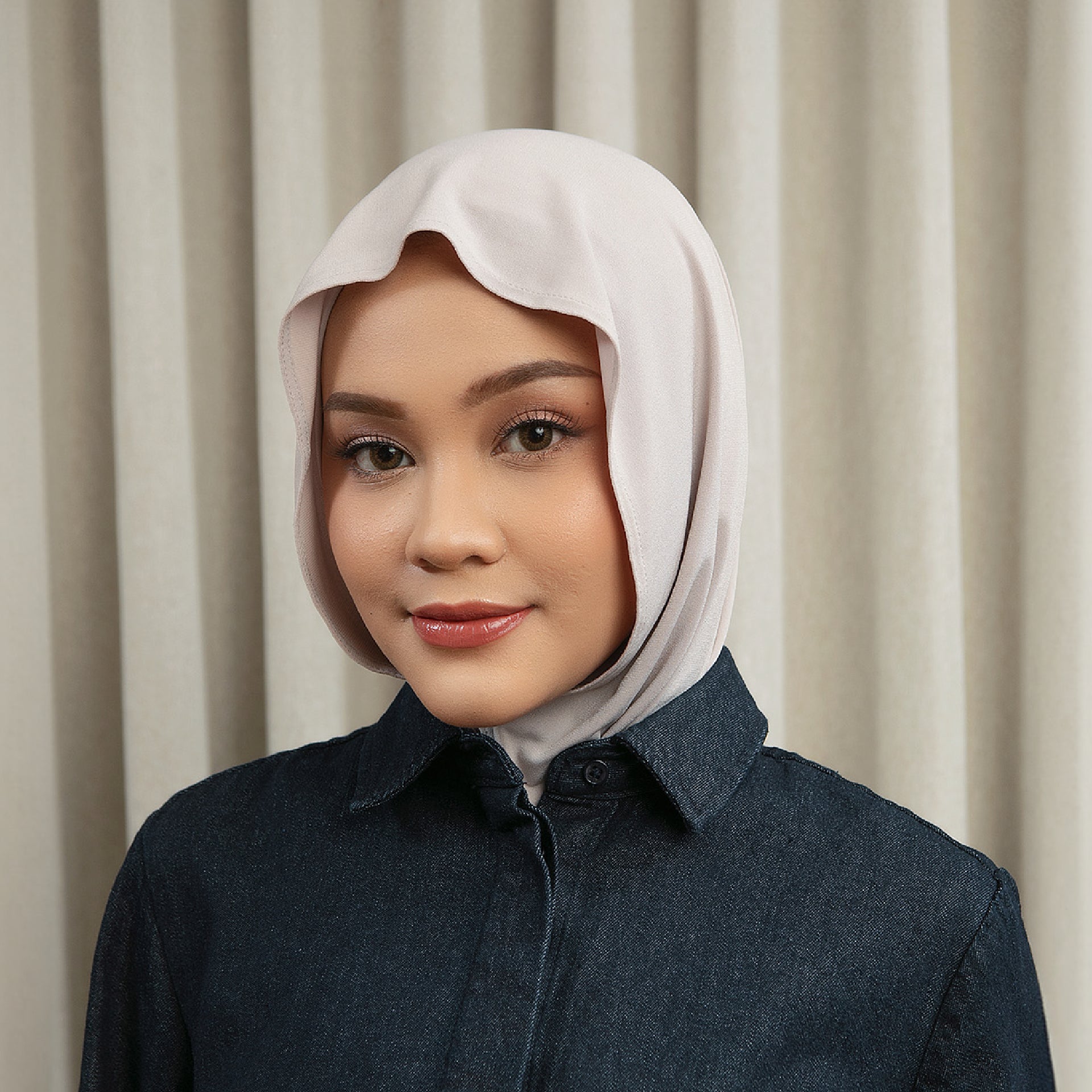 Linea Scarf (HijabChic x Nabillasyal) - Hijab Instant Jersey Simple | HijabChic