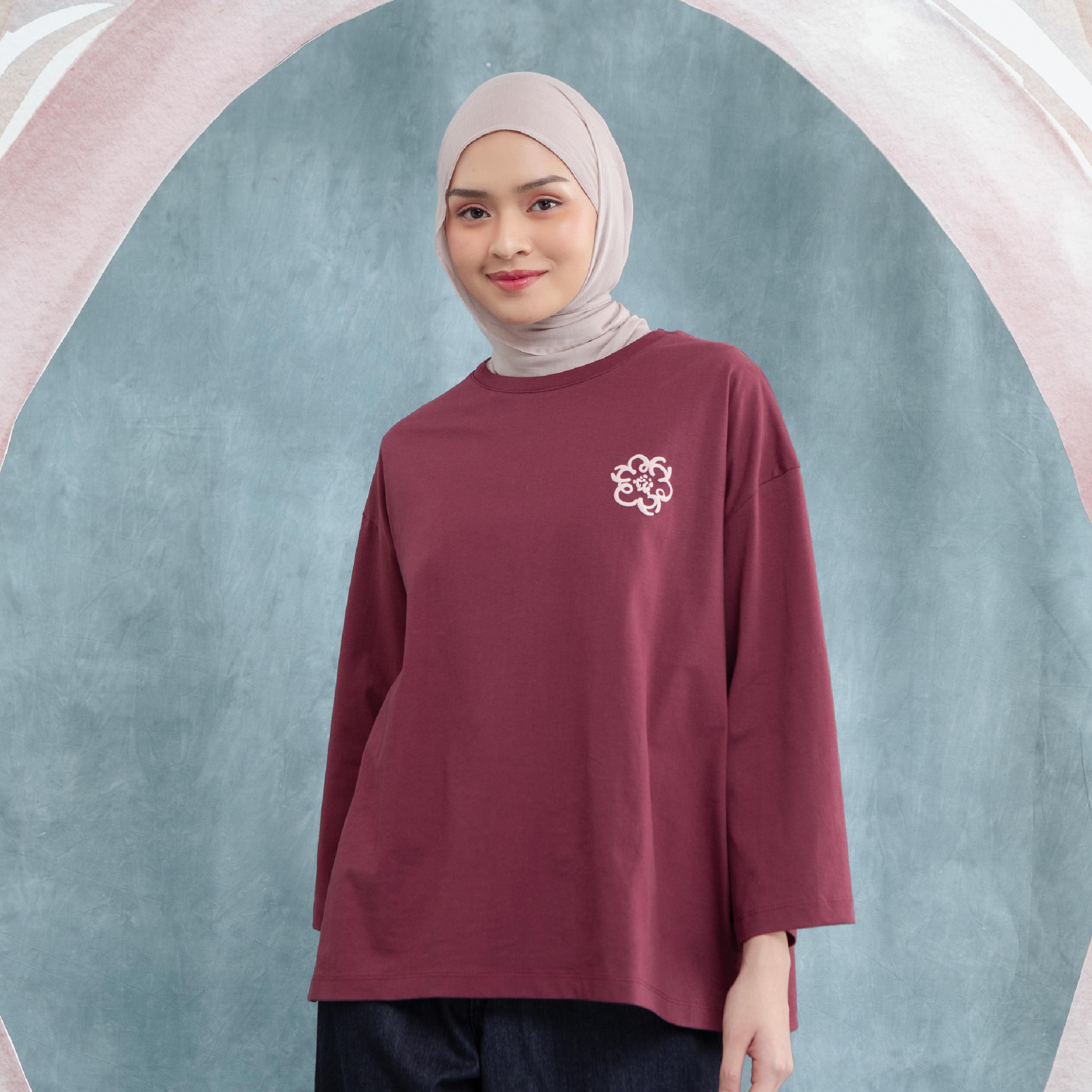 Avela wine top