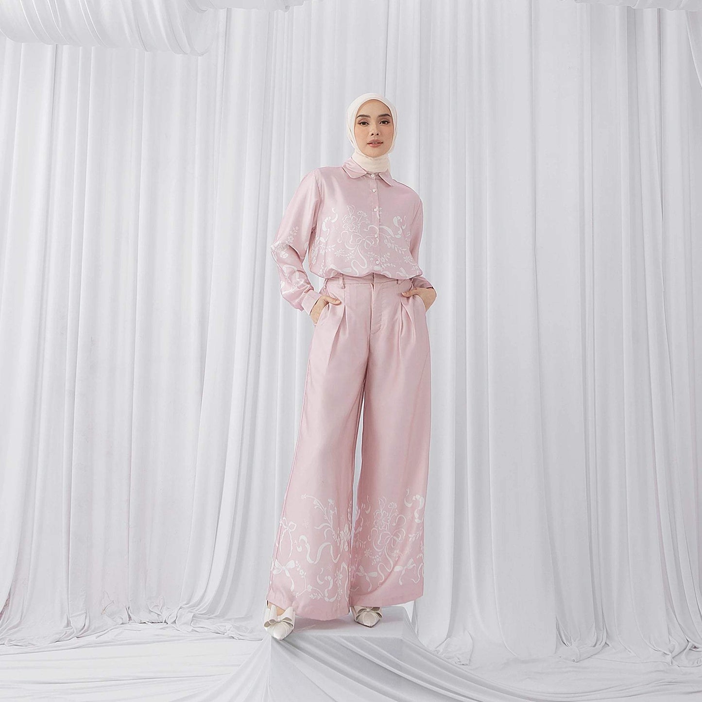 Alura Enchanted Pink Coquette Pants | HijabChic