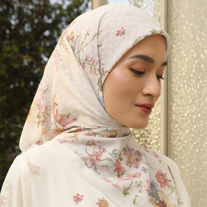 Arula Scarf Ivory Blossom