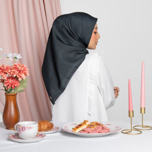 Runa Jet Black Daily Scarf | HijabChic