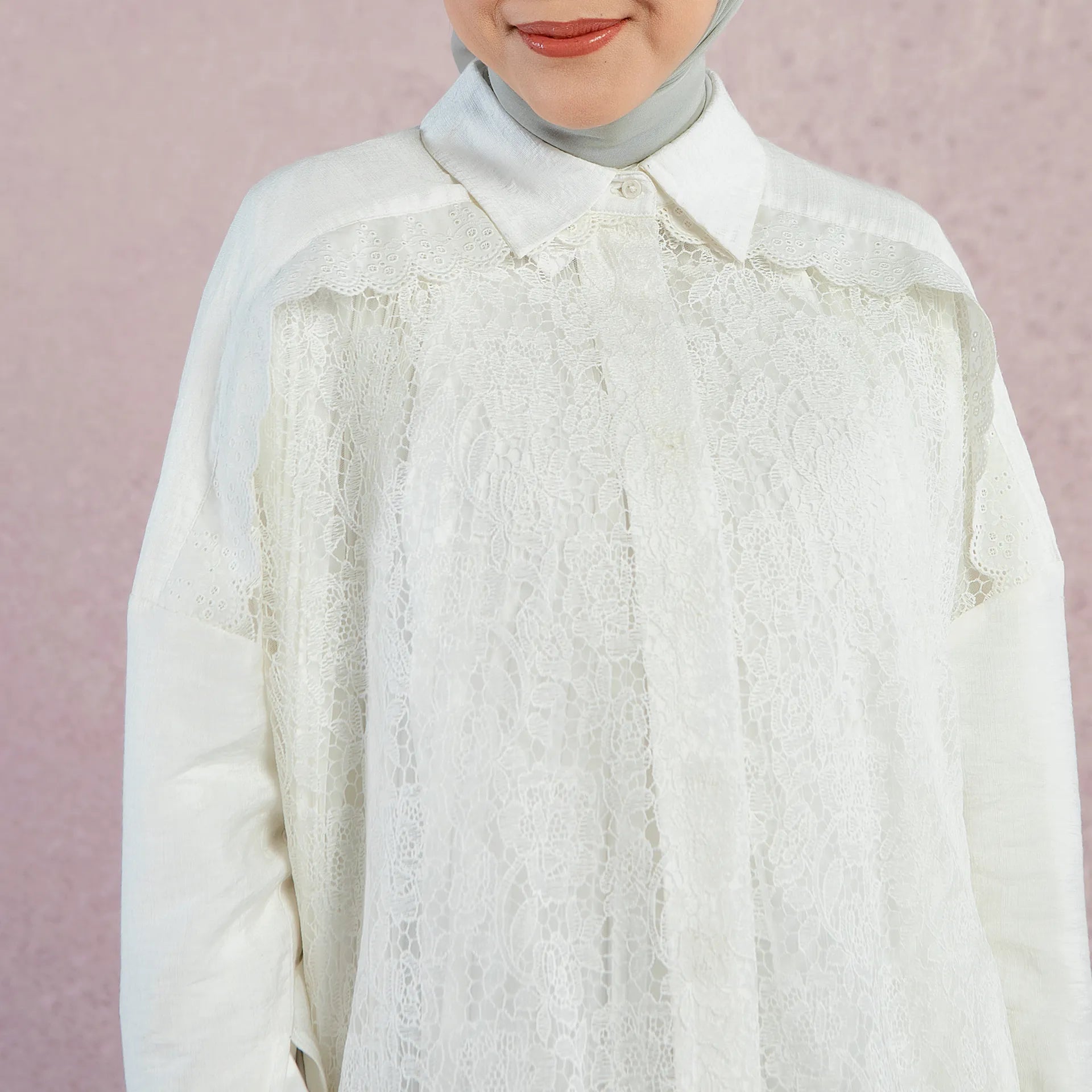 Carina Lace White Top | HijabChic