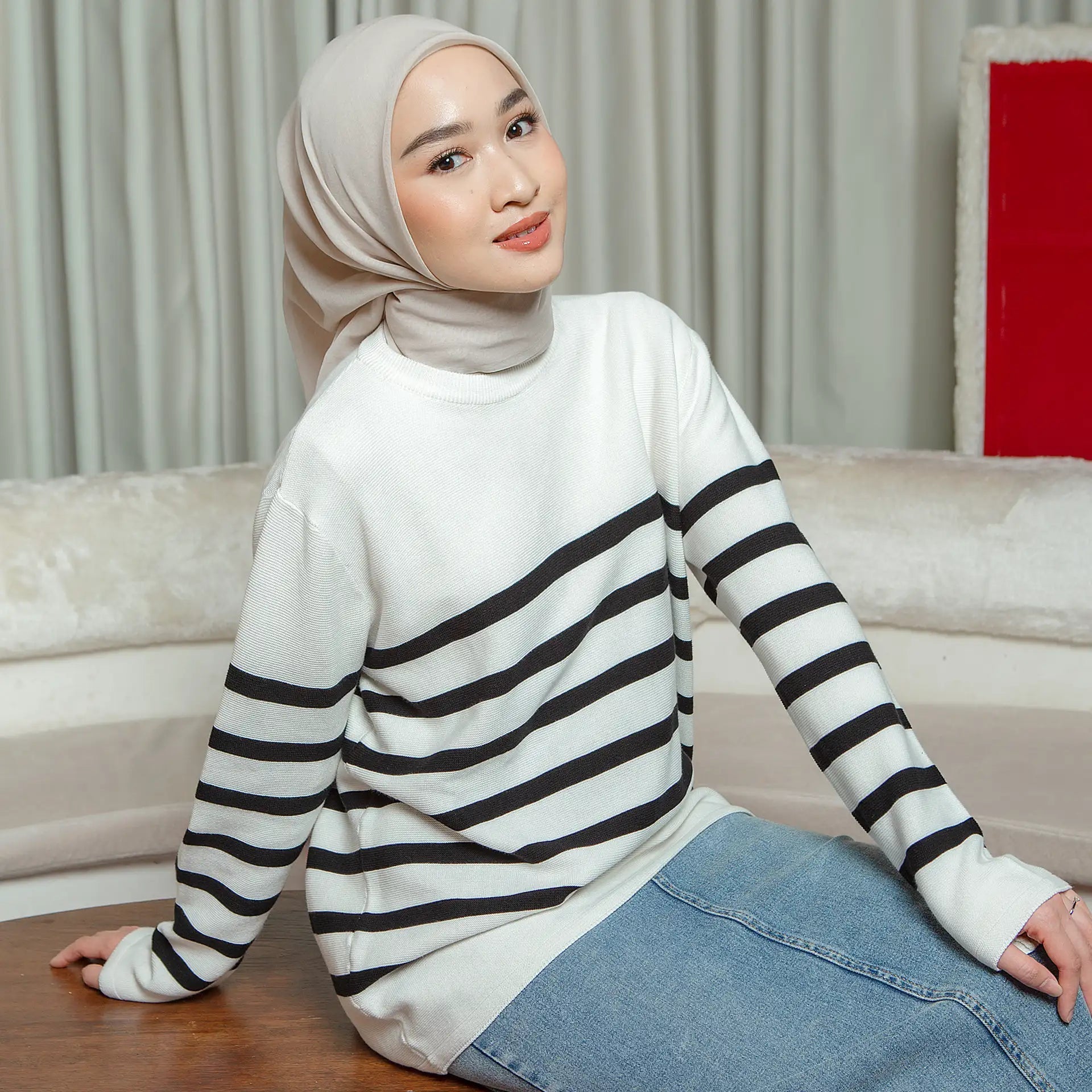 Tessa Black and White Stripe Knit Outerwear HijabChic x Kiara Leswara 1