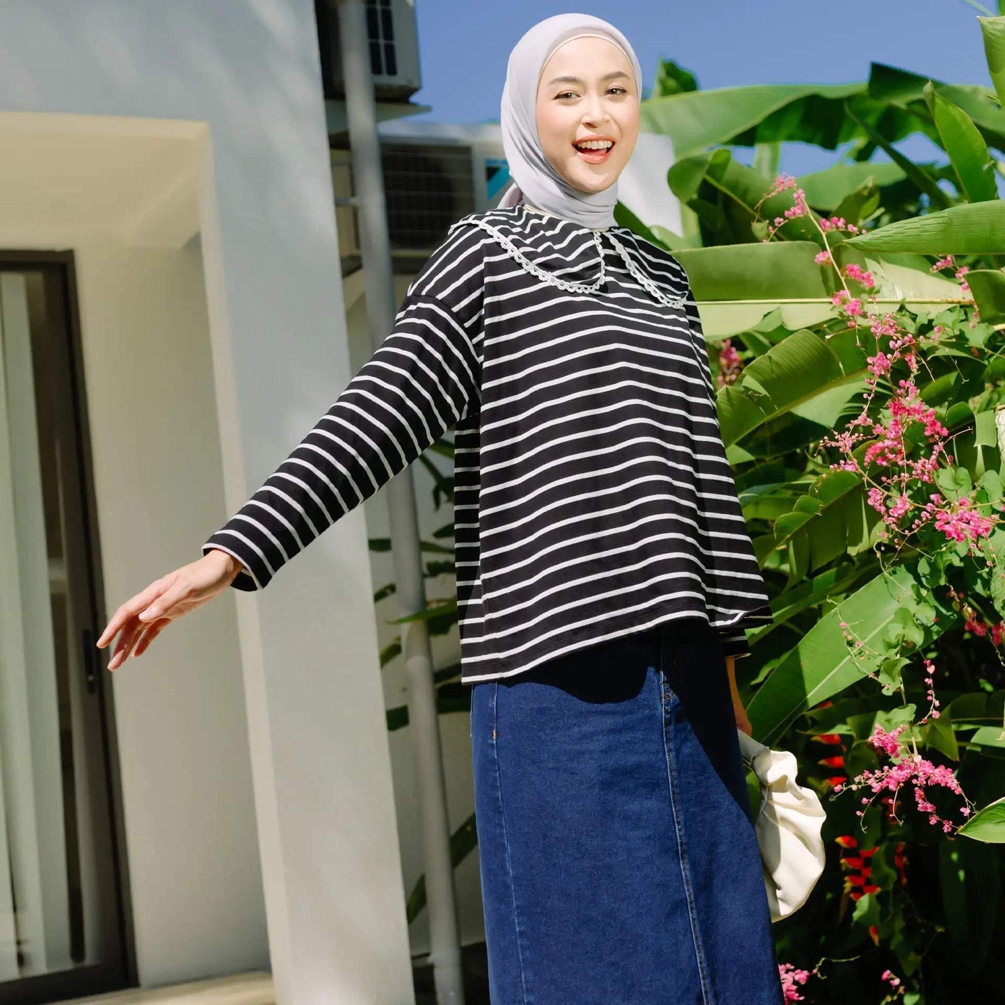 candice stripe black white top hijabchic atasan stripe hitam 2