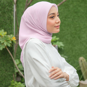 
            
                Load image into Gallery viewer, Runa Cotton Candy Daily Scarf | HijabChic
            
        