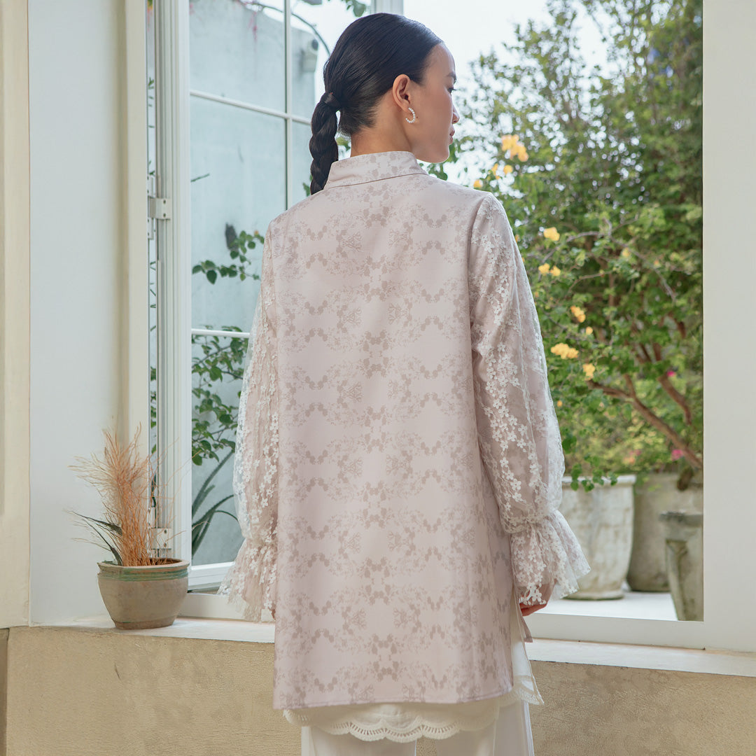 Decca Top Ivory Rose