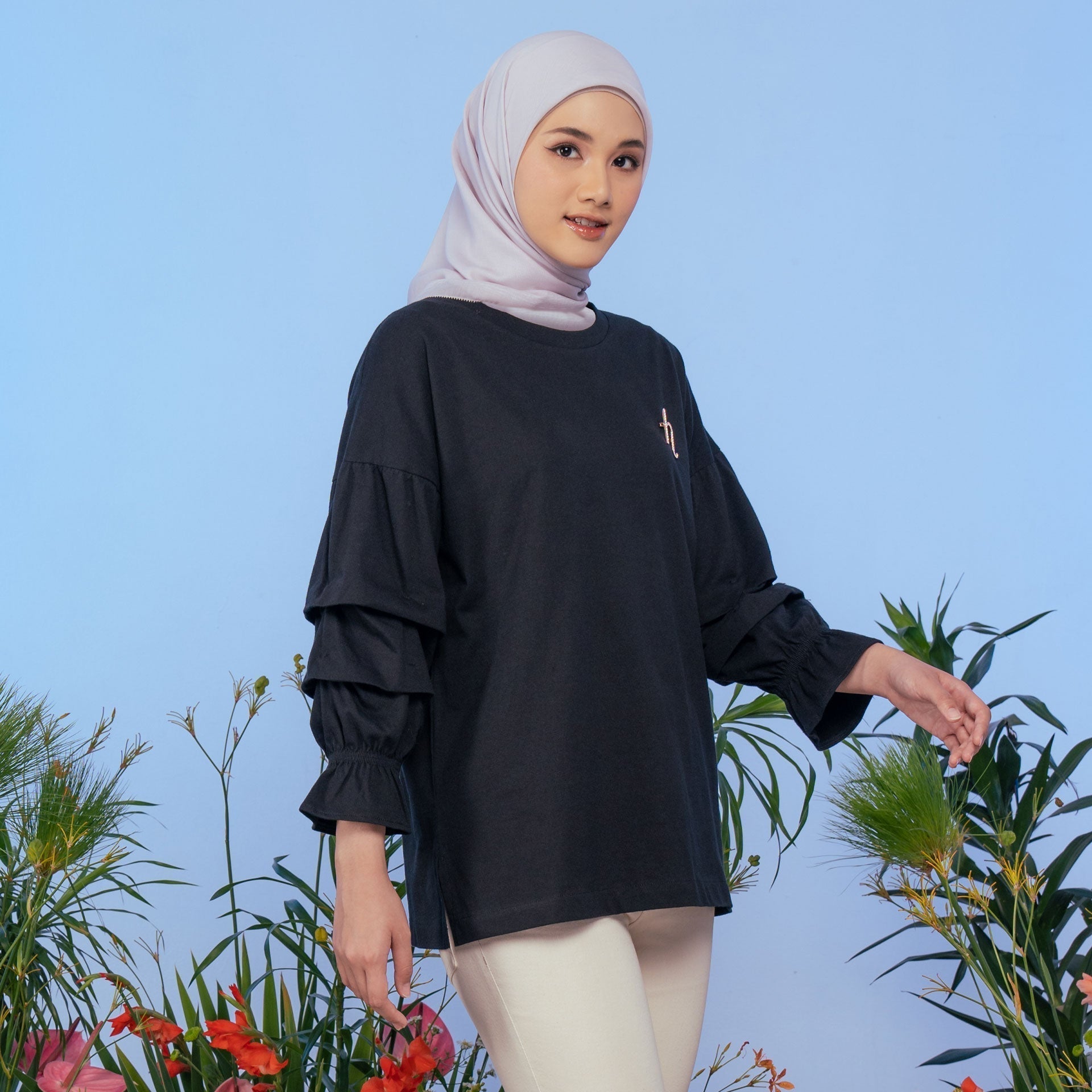 Delicia Black Tops | HijabChic