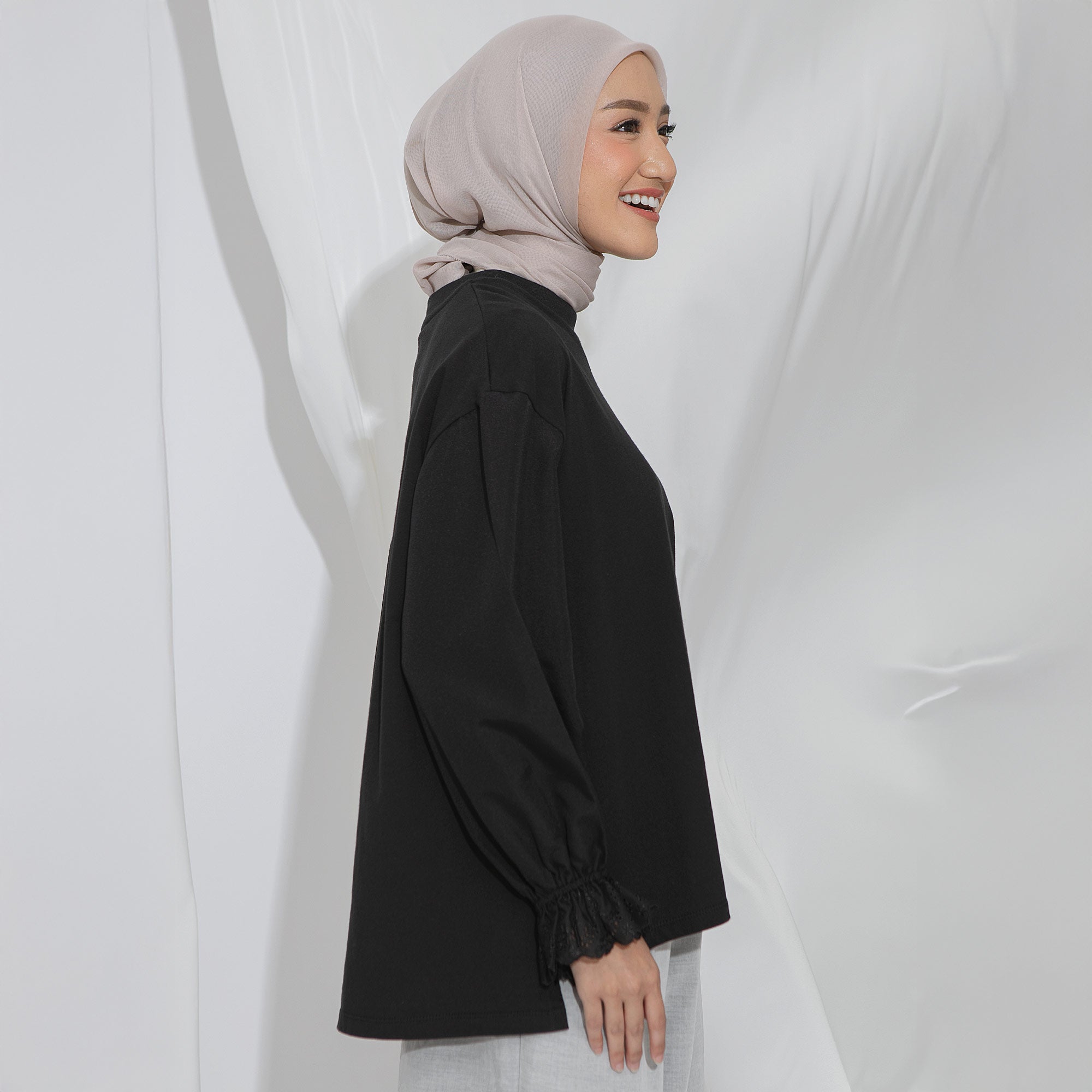 Devara Top - Kaos Polos Daily Simple