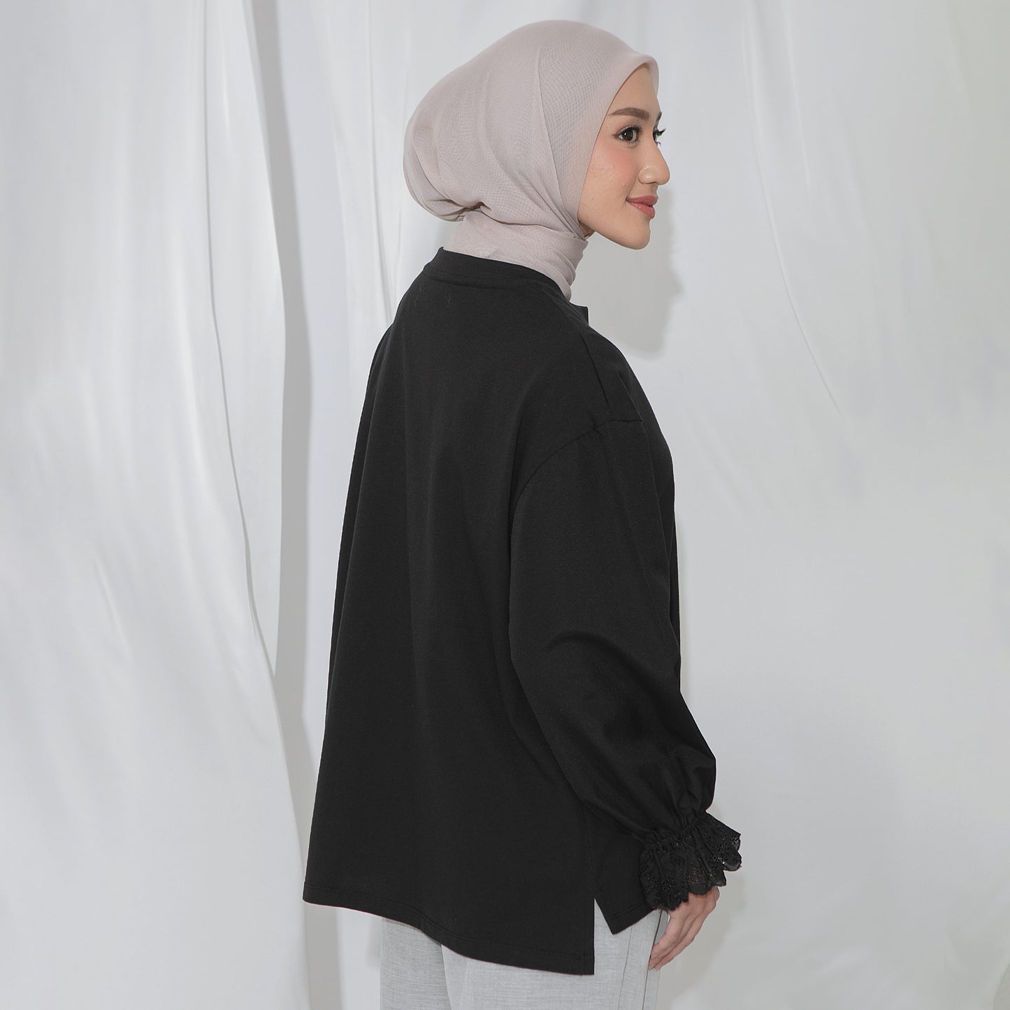 Devara Top - Kaos Polos Daily Simple