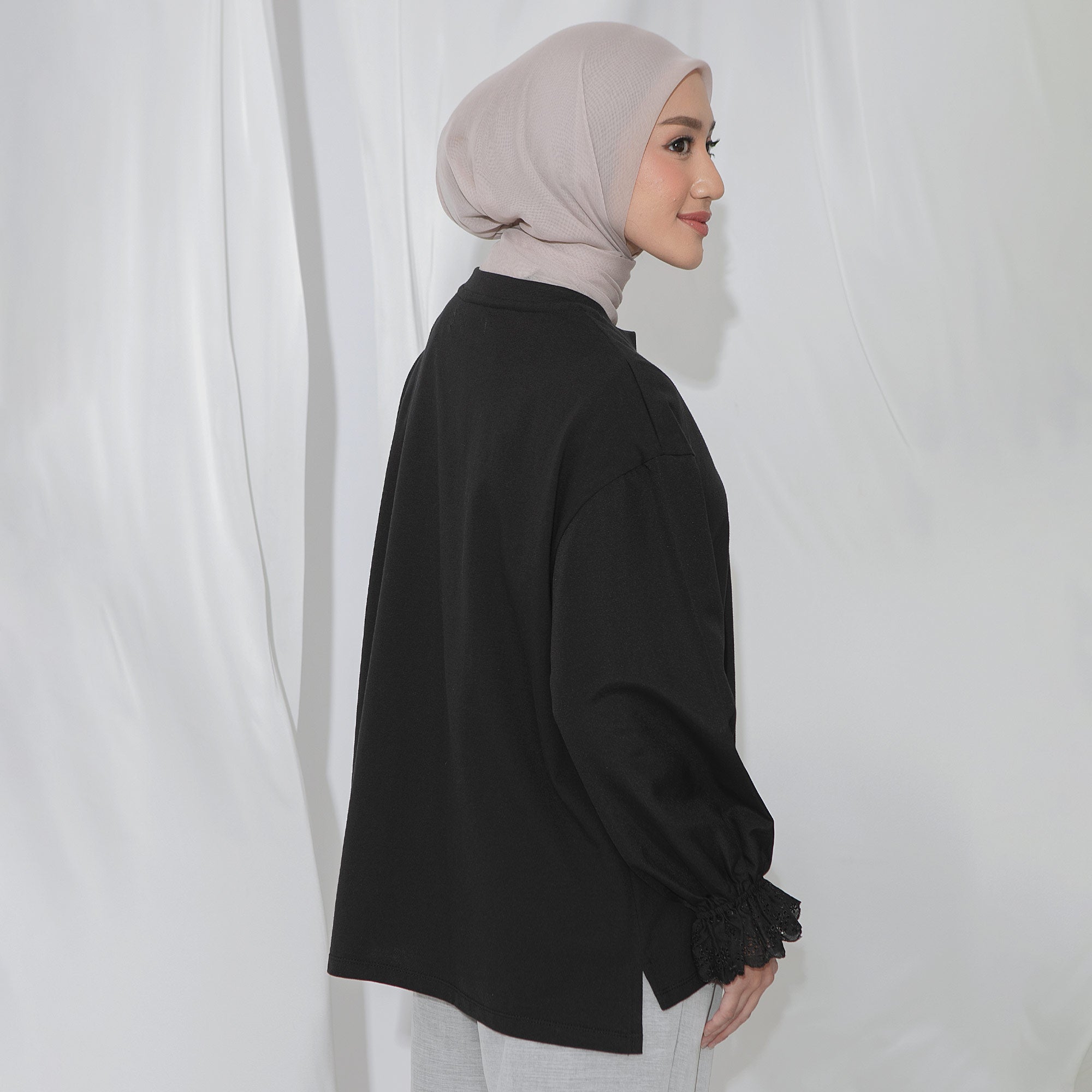 Devara Top - Kaos Polos Daily Simple