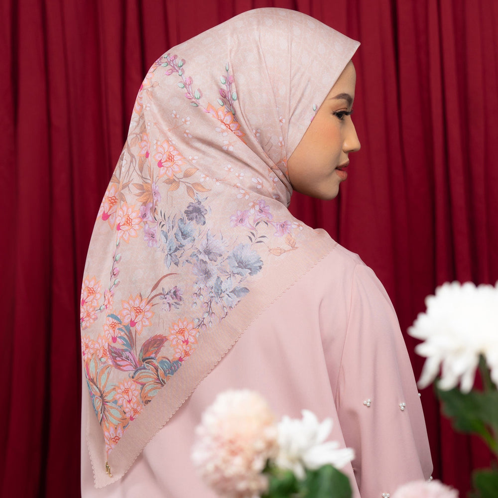 Elicia Peach Scarf | HijabChic