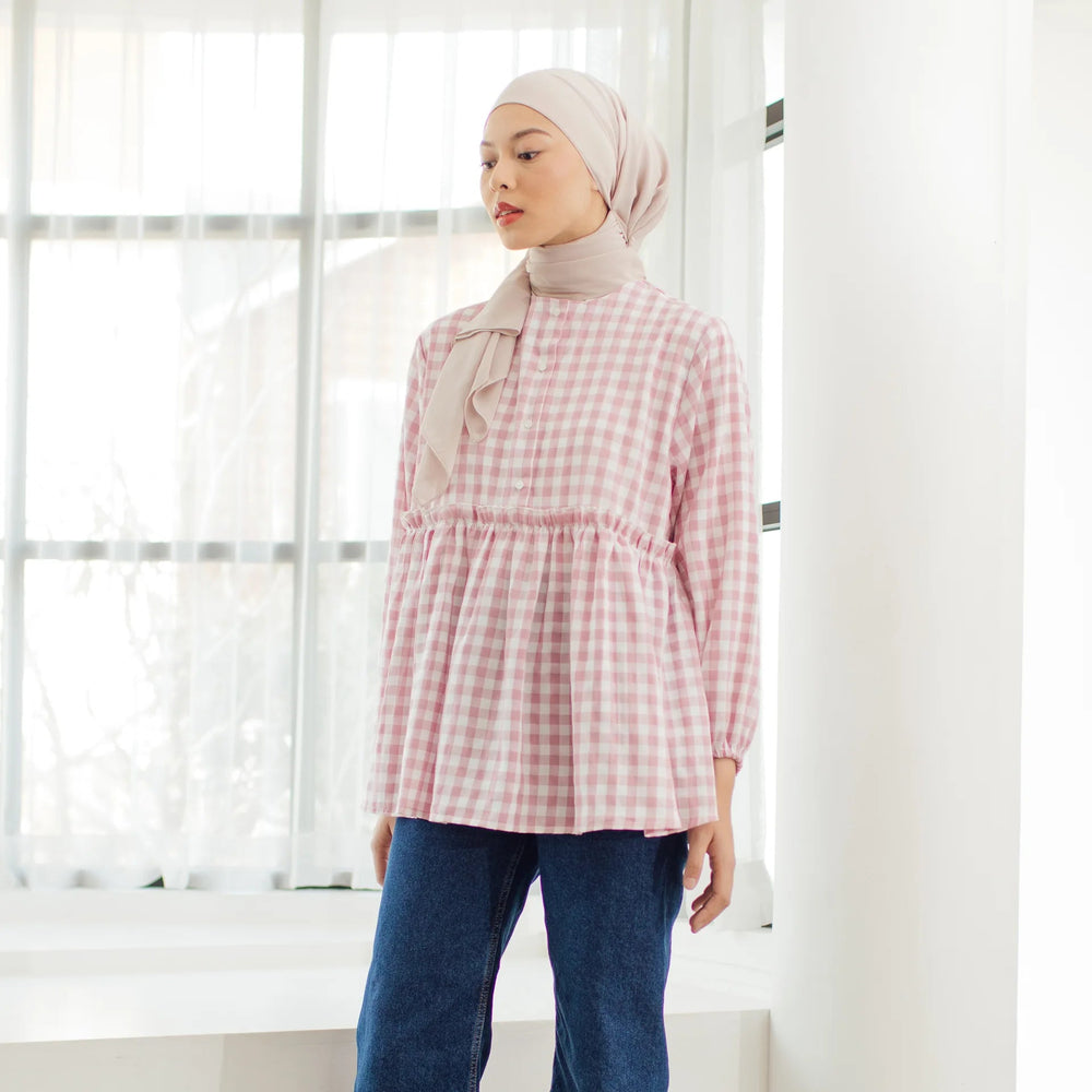 
            
                Load image into Gallery viewer, Lana Gingham Dusty Pink Tops | HijabChic
            
        