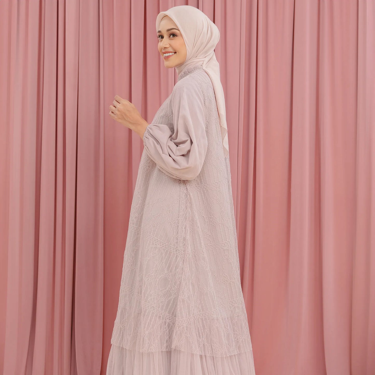 Syahira Dusty Pink Dress (Pre-Order)