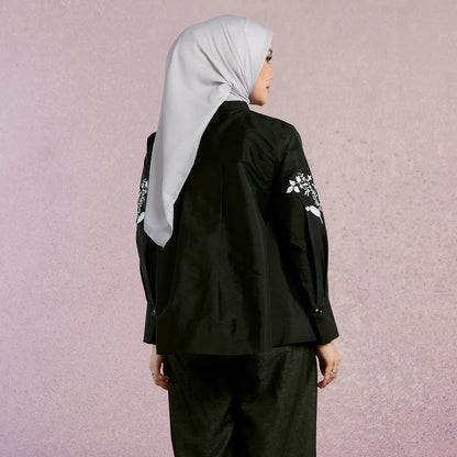 Edith Caviar Black Top | HijabChic