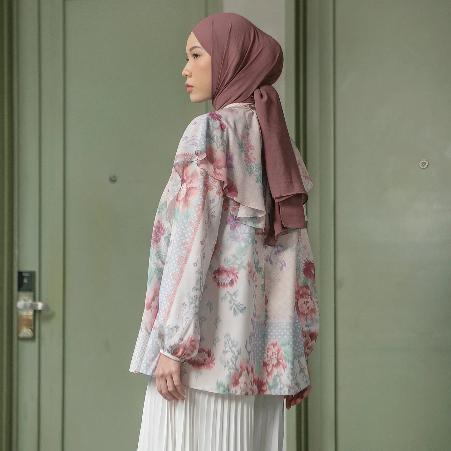 Eraya Lilac Ash Top (Pre-Order) | HijabChic