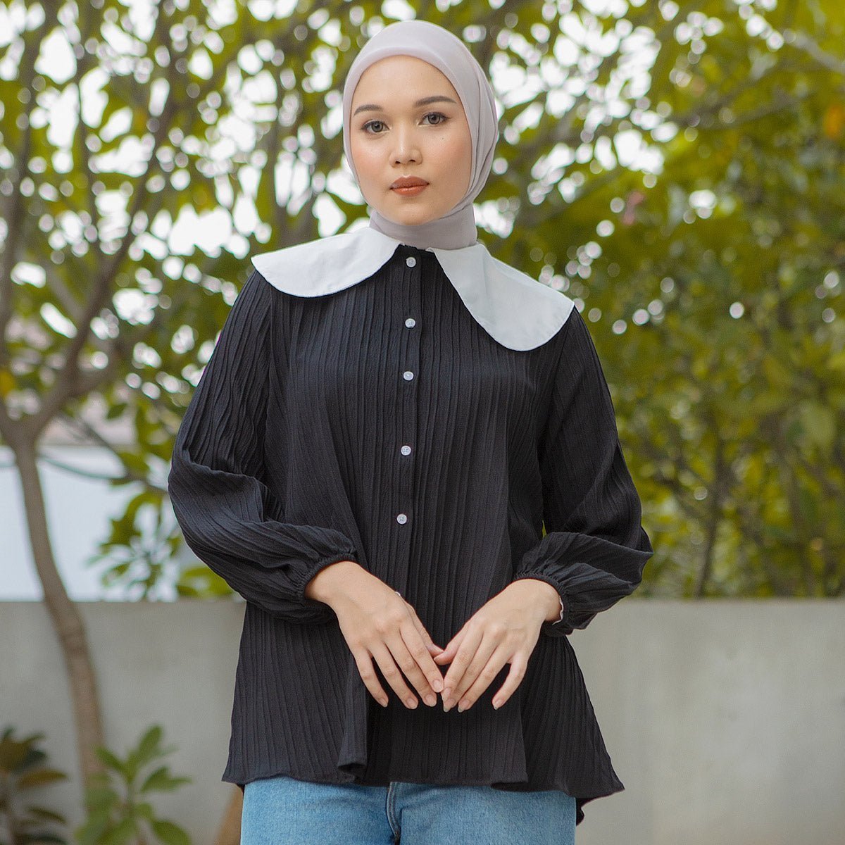 eila black tops hijabchic