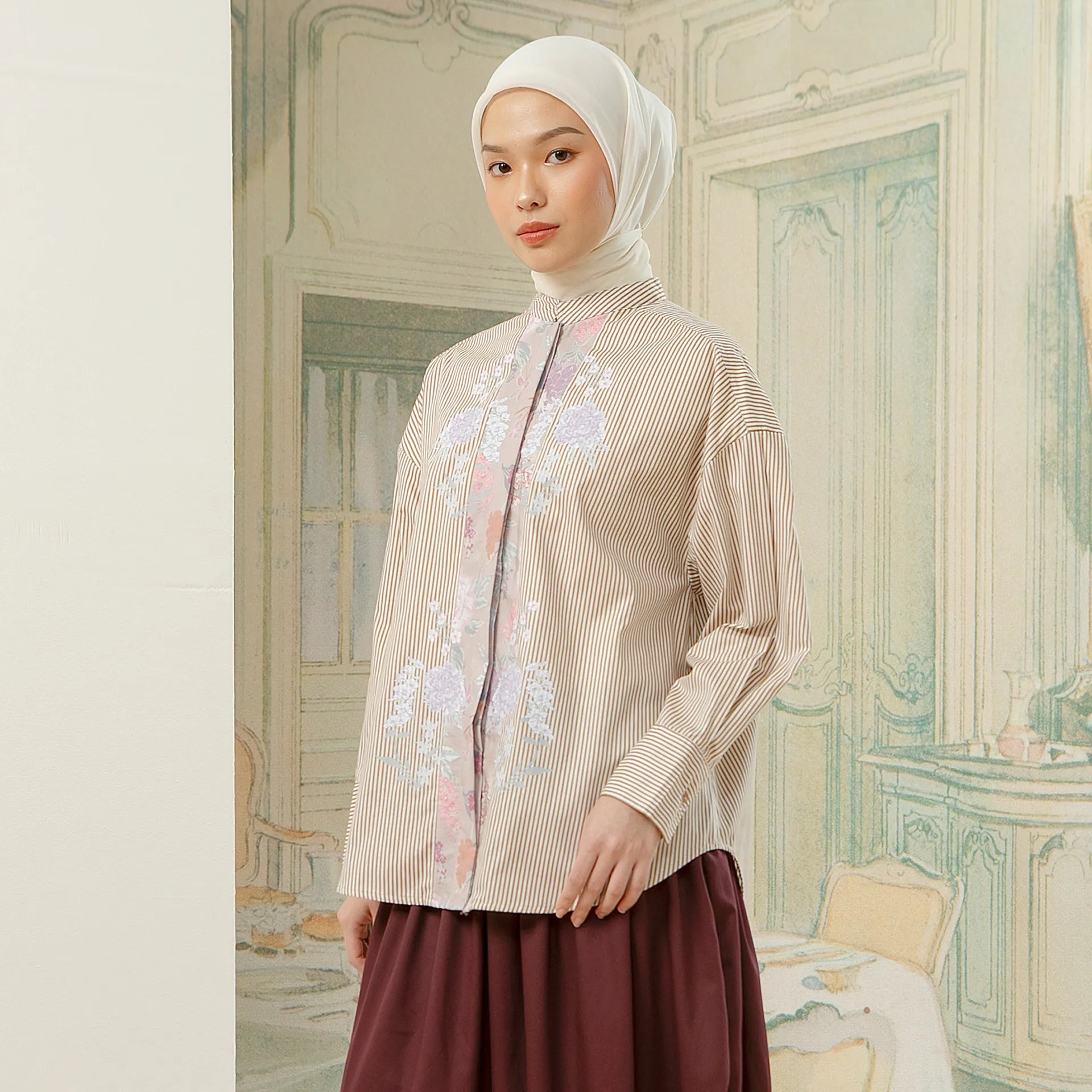 Florence Top - Kemeja Katun Stripe Kombinasi Bunga