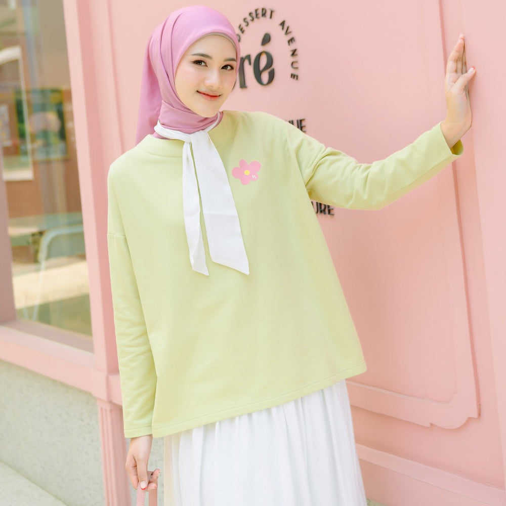 
            
                Load image into Gallery viewer, Rachel Green Tops (HijabChic Pink X Rania) | HijabChic
            
        