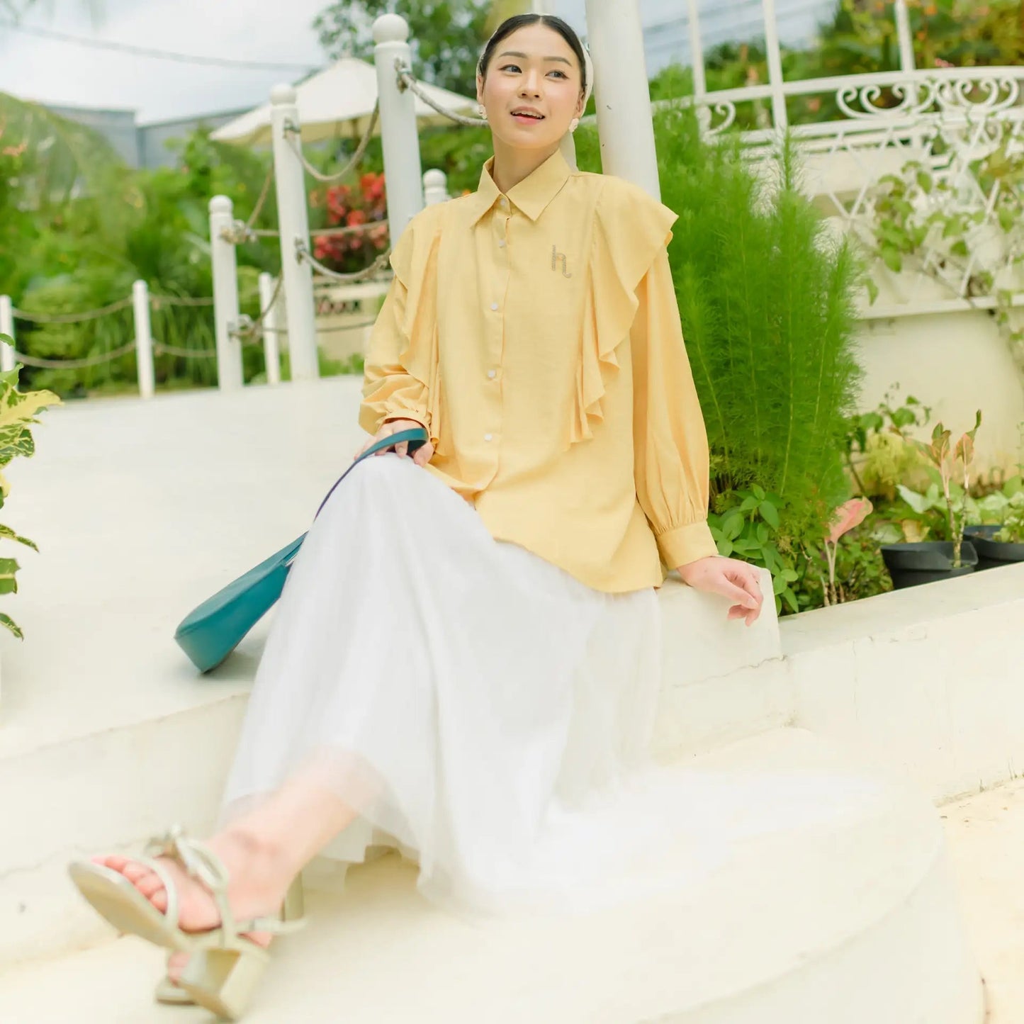 Navisha Honey Top – HijabChic